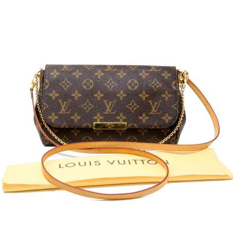 louis vuitton favorite mm chain length|louis vuitton monogram women's.